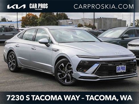 Used 2024 Hyundai Sonata SEL image 1