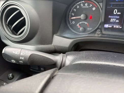 Used 2021 Toyota Tacoma SR image 19