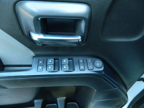 Used 2017 Chevrolet Silverado 1500 W/T AWD/4WD image 22