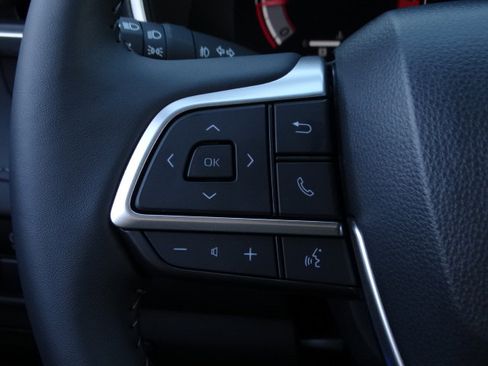 New 2026 Toyota Highlander XSE image 28