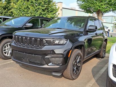 New 2025 Jeep Grand Cherokee Altitude