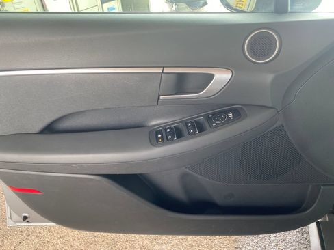 Used 2020 Hyundai Sonata SE FWD image 30