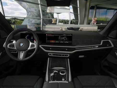Used 2026 BMW X7 xDrive40i w/ M Sport Package image 39