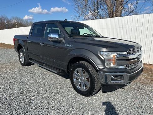 Used 2018 Ford F150 Lariat w/ Equipment Group 502A Luxury image 7