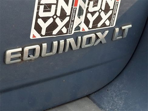 Used 2011 Chevrolet Equinox LT image 8