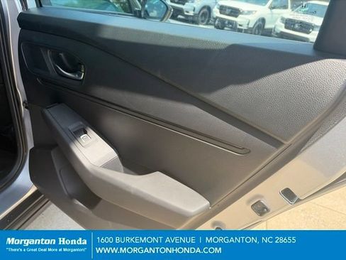 Used 2025 Honda Accord Sport image 32
