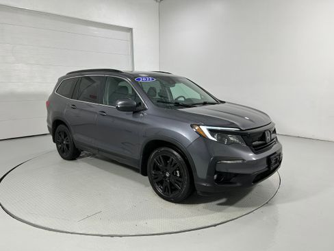 Used 2022 Honda Pilot Special Edition image 2