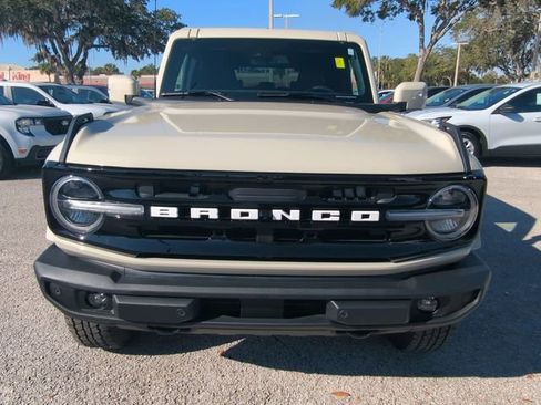 New 2025 Ford Bronco Outer Banks image 10