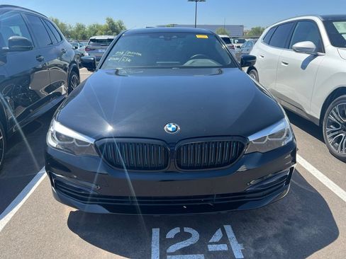 Used 2018 BMW 530e RWD image 2