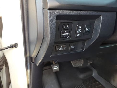 Used 2020 Toyota Tundra SR RWD image 13