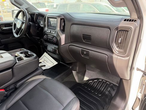 Used 2022 Chevrolet Silverado 1500 W/T w/ WT Value Package image 13