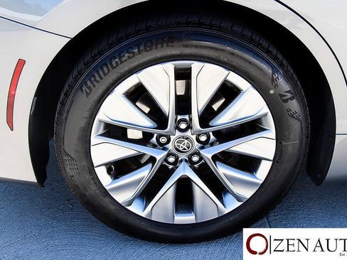 Used 2022 Toyota Mirai w/ Advanced Technology Package RWD image 44