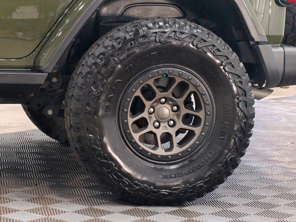 Used 2021 Jeep Wrangler Unlimited Rubicon w/ Xtreme Recon 35" Tire Package AWD/4WD image 69