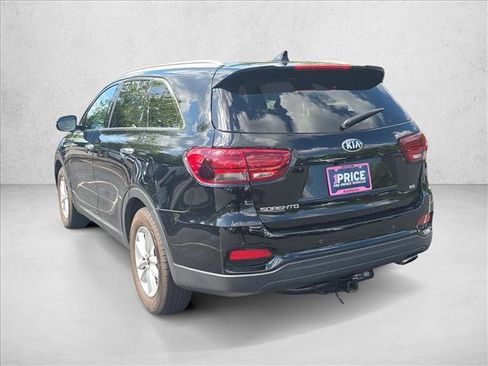 Used 2019 Kia Sorento FWD w/ LX Convenience Package image 7