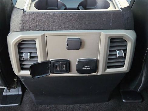 Used 2018 Ford F150 Lariat AWD/4WD image 18