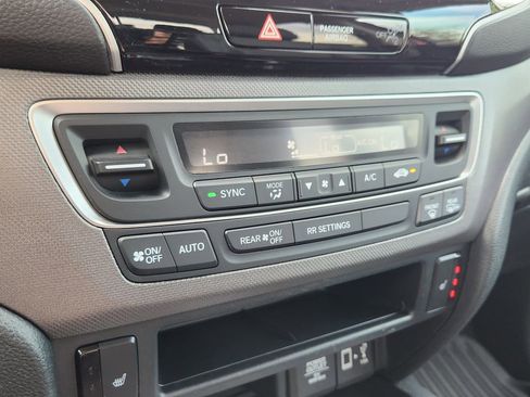 Used 2022 Honda Ridgeline RTL image 18