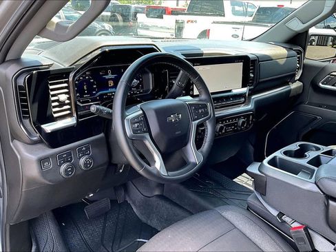 Used 2024 Chevrolet Silverado 1500 RST w/ Redline Edition AWD/4WD image 20