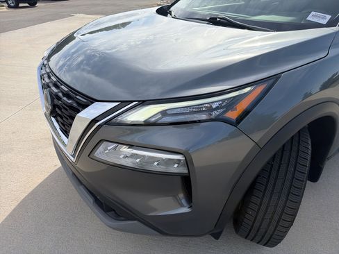 Used 2023 Nissan Rogue SV w/ SV Premium Package AWD/4WD image 6