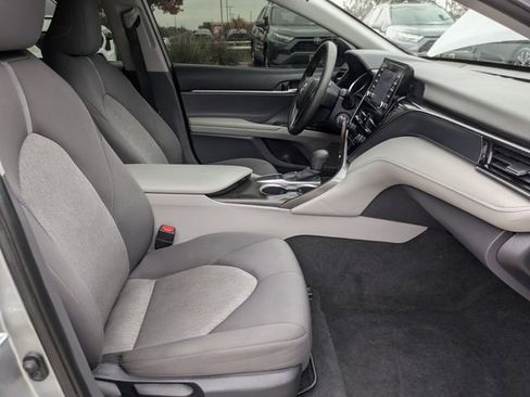 Used 2023 Toyota Camry LE image 29
