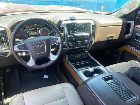 Used 2018 GMC Sierra 1500 SLT w/ SLT Premium Package AWD/4WD image 15