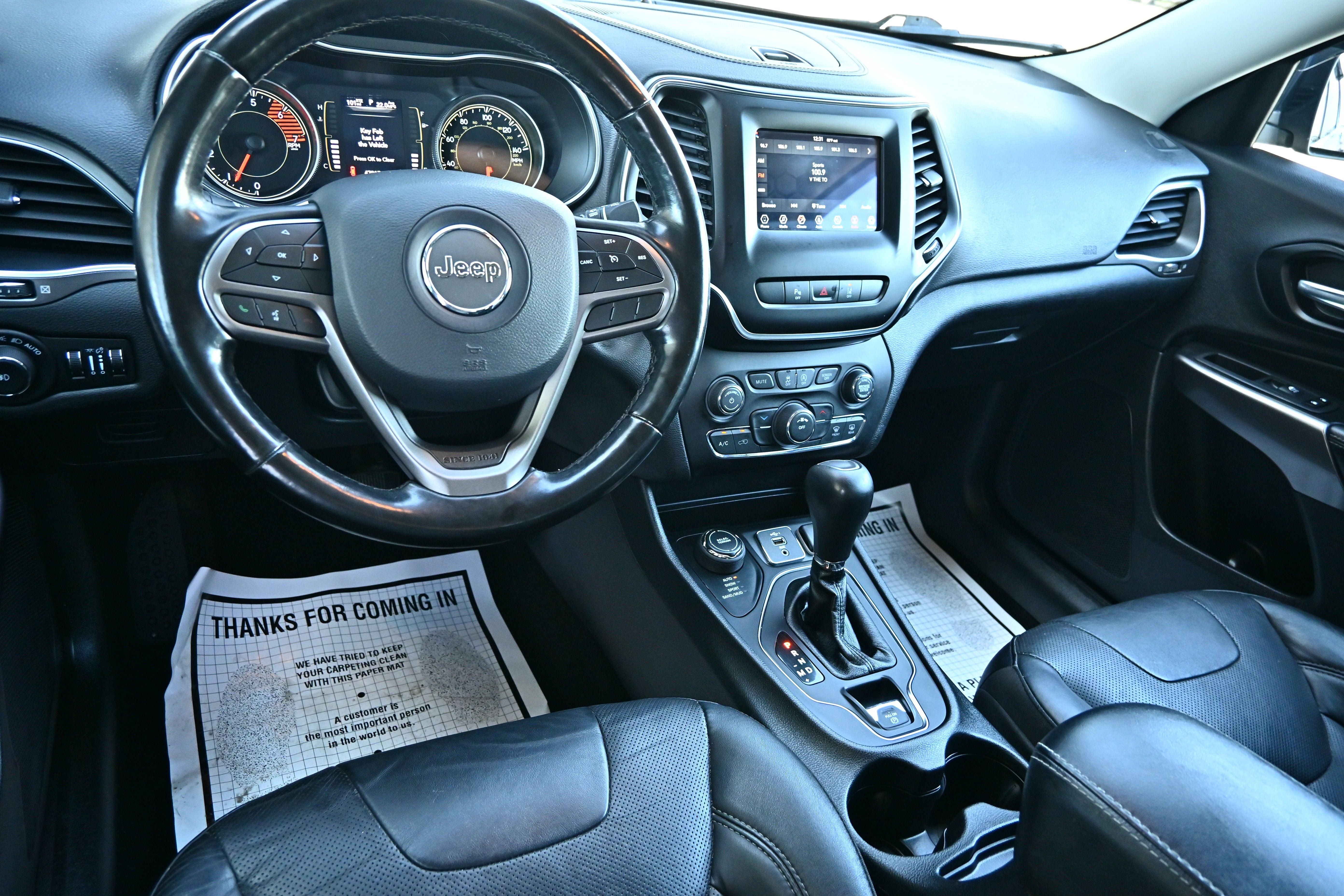 Used 2020 Jeep Cherokee Latitude Lux w/ Quick Order Package 2YH Lux AWD/4WD image 21