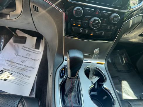 Used 2019 Jeep Grand Cherokee Trailhawk w/ Trailhawk Luxury Group AWD/4WD image 11