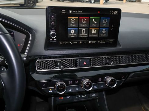 Used 2022 Honda Civic Touring image 18