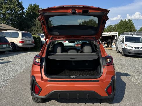 Used 2025 Subaru Crosstrek 2.5i Limited AWD/4WD image 13