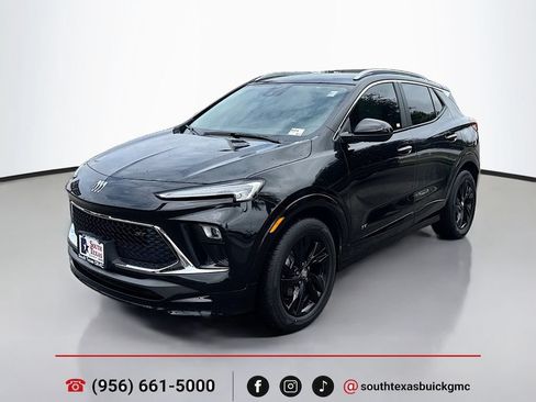 Used 2025 Buick Encore GX Sport Touring FWD image 3