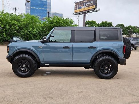 Used 2022 Ford Bronco Wildtrak image 9