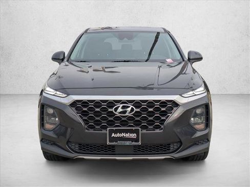 Used 2020 Hyundai Santa Fe SE image 2