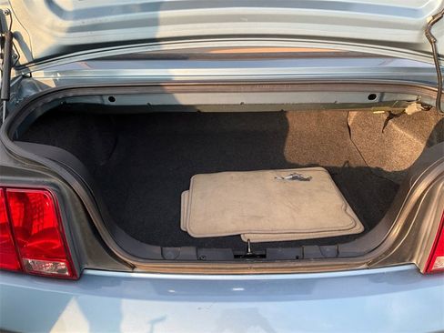 Used 2006 Ford Mustang GT image 20