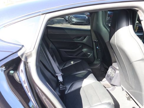 Used 2020 Porsche Taycan Turbo image 40