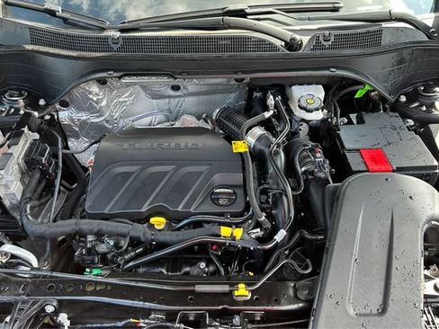 Used 2026 Chevrolet Trax LS FWD image 11