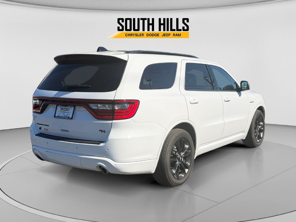 Used 2025 Dodge Durango R/T w/ Blacktop Package AWD/4WD image 5