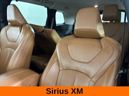 Used 2023 INFINITI QX60 Sensory w/ Vision Package AWD/4WD image 13