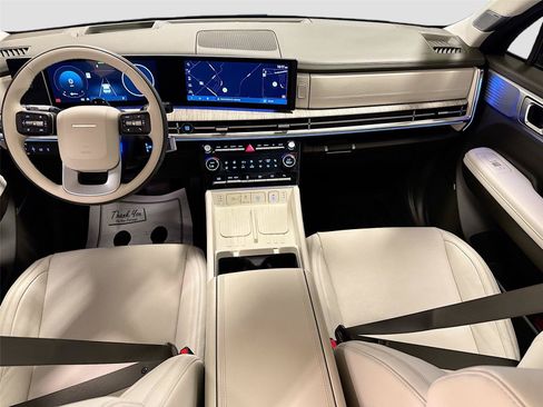 Used 2025 Hyundai Santa Fe Calligraphy FWD image 24