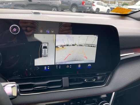 Used 2025 Chevrolet Equinox RS w/ Safety and Technology Package image 26