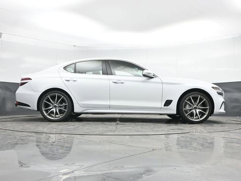 Used 2024 Genesis G70 2.5T image 39