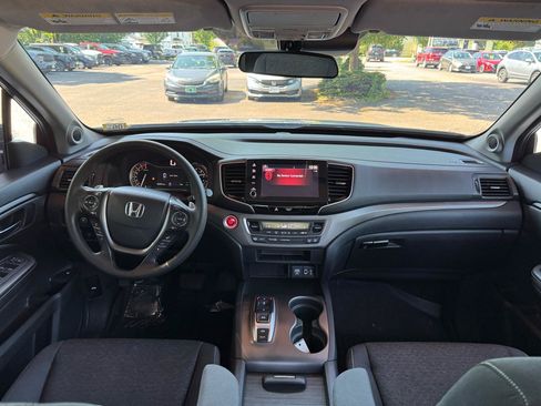 Used 2022 Honda Ridgeline Sport image 13