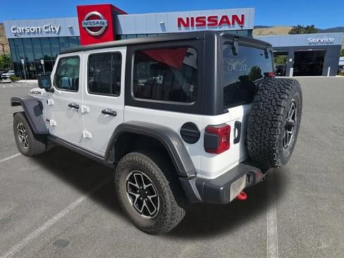 Used 2024 Jeep Wrangler Unlimited Rubicon AWD/4WD image 9