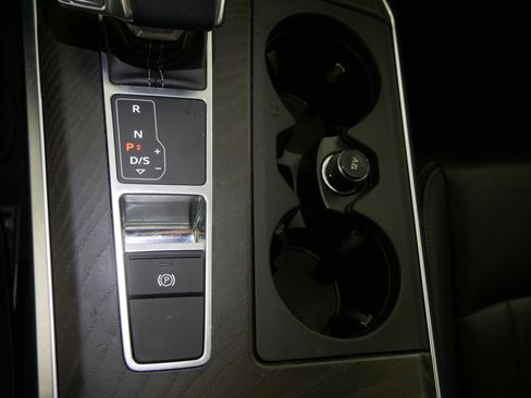 Used 2023 Audi A6 Premium image 30