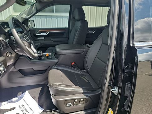 Used 2023 GMC Sierra 1500 Denali w/ Denali Reserve Package AWD/4WD image 10