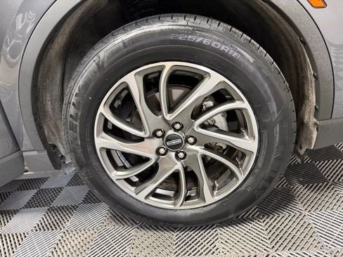 Used 2021 Lincoln Corsair AWD w/ Equipment Group 101A image 41