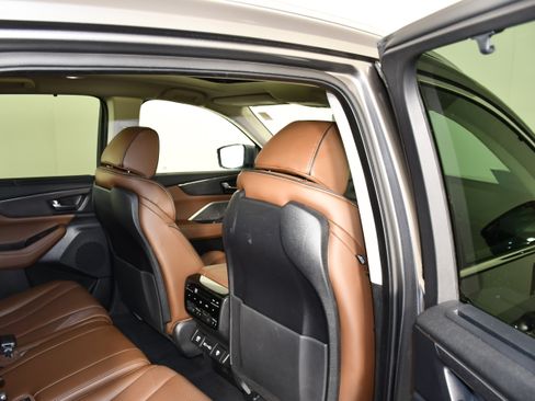 Certified 2024 Acura MDX SH-AWD w/ Advance Package image 44