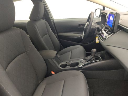 Used 2024 Toyota Corolla LE FWD image 21