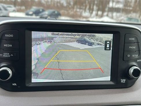 Used 2020 Hyundai Santa Fe SEL image 11