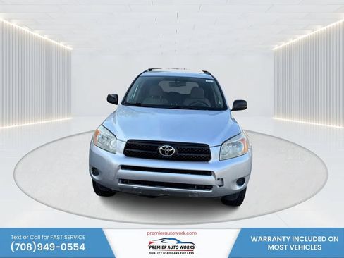 Used 2006 Toyota RAV4 4WD image 2