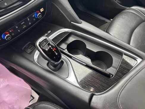 Used 2020 Buick Enclave Avenir w/ Avenir Technology Package image 27