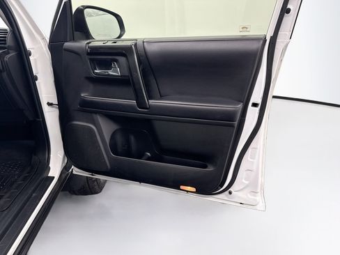Used 2019 Toyota 4Runner TRD Pro AWD/4WD image 33